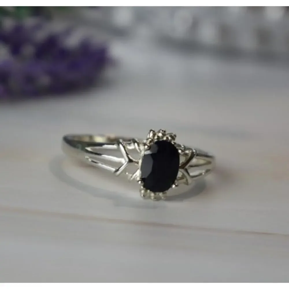 925 Sterling Silver Black Spinel Ring Size 10.25